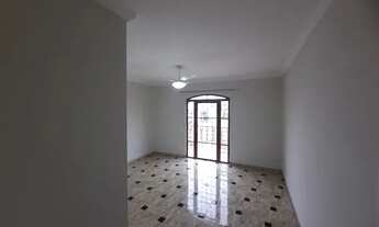 Imagem: Sobrado à Venda - Bosque dos Eucaliptos