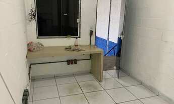 Imagem 3: Galpão para locação com 600m² e pé direito de 12m