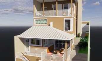 Imagem 2: Ampla casa no centro de Cunha com quintal e garagem para vários carros