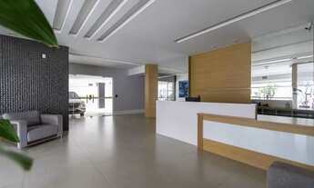 Imagem 2: Apartamento com 4 dormitórios e três vagas no Água Verde com 151 metros