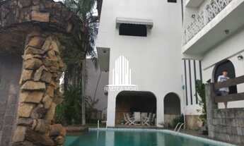 Imagem 2: Sobrado 800m² com 6 suítes, 5 hidromassagens, piscina e 7 vagas no Jardim França