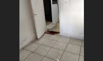 Imagem 2: Kitnet Crimeia Leste 800,00 - Casal - LlVRE Agua e Luz