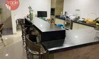 Imagem 1: Casa de esquina reformada no Evidence