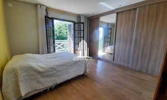 Imagem 5: Lindo Sobrado á venda na Vila Luzita com 04 Dorms e 03 Vagas