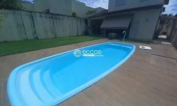 Imagem 3: Casa em condomínio para aluguel, 3 quartos, 3 suítes, 2 vagas, LAGOINHA - Uberlândia/MG