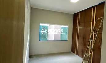 Imagem 2: Casa à venda, 5 quartos, 1 suíte, 2 vagas, Tibery - Uberlândia/MG