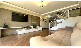 Imagem 5: Lindo Sobrado, 3 suítes, 6 vagas e edícula com 2 suítes!