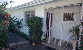 Imagem 5: Casa para alugar 3 dormitórios com piscina, churrasqueira, garagem fechada