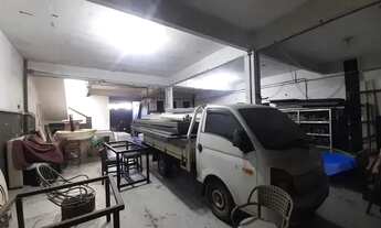 Imagem 3: Oportunidade Única: Galpão de 3 Andares a Venda 1080m²