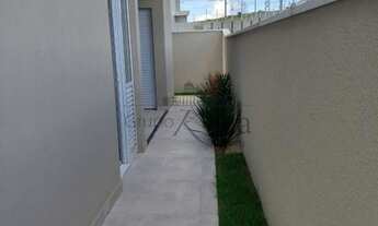 Imagem 3: Casa de condomínio térrea para aluguel com 156 metros quadrados com 3 quartos