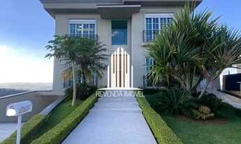 Imagem 4: Casa no Condomínio Genesis 2 Alphaville, com 950mts área total sendo 5 suítes