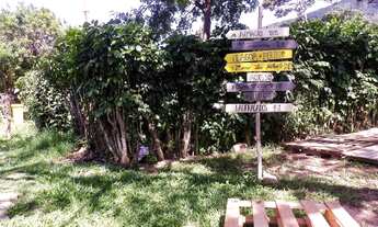 Imagem 4: Quarto privativo em hostel no sul da ilha