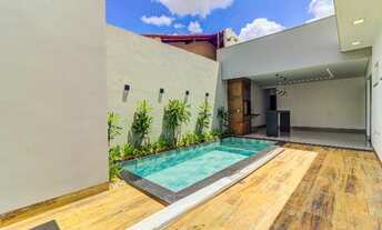 Imagem 3: Luxuosa Casa de Alto Padrão com 3 Suites e Lazer no Guará II (Aceita Financiamento