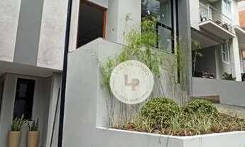 Imagem: Casa com 3 dormitórios à venda, 226 m²