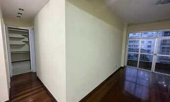 Imagem 4: ALUGO DOIS QUARTOS COM SUÍTE E VARANDA EM COPACABANA