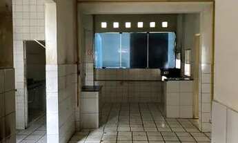 Imagem 3: Prédio Comercial no Tirol (próximo a catedral