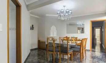 Imagem 5: Sobrado á venda com 251m² 3 dormitórios 5 vagas de garagem com jardim na Vila Eldizia