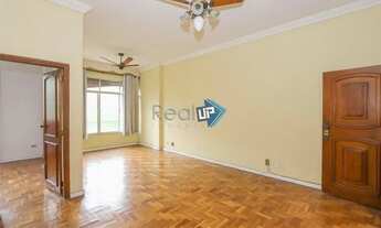 Imagem 2: 3 quartos no Flamengo!