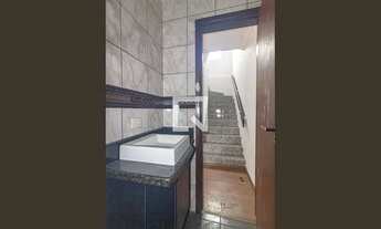 Imagem 5: Casa para Aluguel - Bairro Alto, 6 Quartos, 200 m2