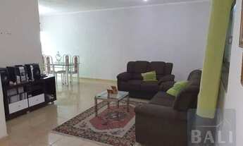 Imagem: Casa com 3 quartos à venda, 173 m² por