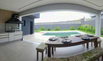 Imagem 2: Casa de condomínio sobrado para venda possui 320 m² com 4 suítes, 3 vagas garagem