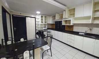 Imagem 2: CASA À VENDA Casa com 5 dormitórios