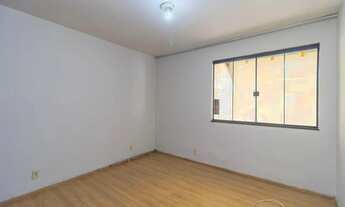 Imagem 5: Casa Residencial de 4 quartos no bairro Orleans