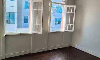 Imagem 3: LIBERDADE - SOBRELOJA EM ESQUINA MOVIMENTADA!