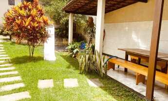 Imagem 4: Casa Exclusiva à Venda em Guarapari 2 Quartos, Piscina e Churrasqueira