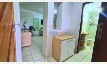 Imagem 7: Oportunidade única em Ponta Negra: Triplex com vocação residencial e comercial na Av. Prai