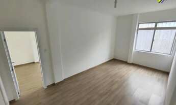 Imagem 3: Apartamento totalmente reformando para alugar no Ed. Dias Velho no Centro de Florianópolis