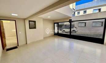 Imagem 3: CASA COM 3 SUÍTES EM BURAQUINHO