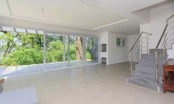 Imagem: Casa em condomínio semimobiliada para alugar