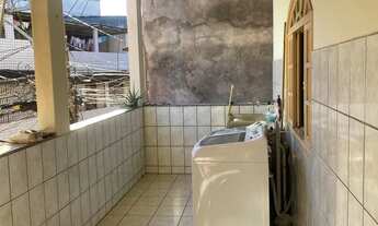 Imagem 5: Prédio com três casas independente