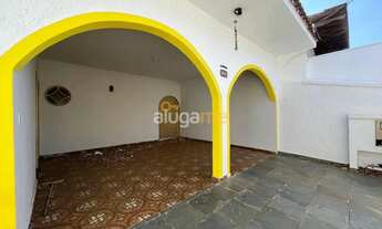 Imagem 3: Casa no bairro Jardim Alto Rio Preto, com 05 dormitórios e 03 banheiros, terreno grande e