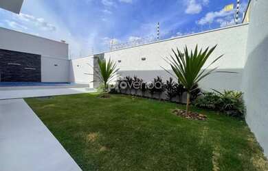 Imagem: CASA TÉRREA - 3 SUÍTES PLENAS - PISCINA