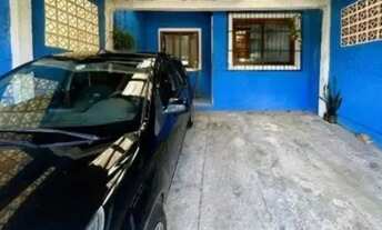 Imagem: Casa com 5 quartos, 2 banheiros e 2 vagas