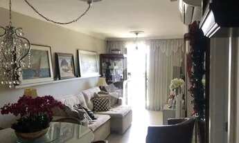 Imagem 4: Excelente apartamento com 2 dormitórios, 1 suíte, varanda goumert, cortina de vidro, à ven