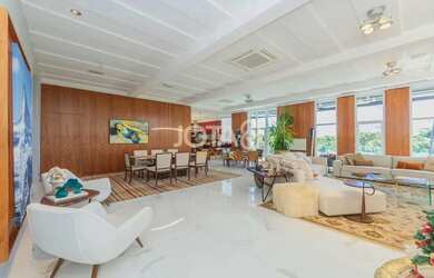 Imagem 2: LUXO E SOFISTICAÇÃO, CASA IMPECÁVEL AO LADO DO PARQUE TINGUI Casa exclusiva - j8 imóveis