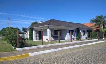 Imagem: Casa mobiliada, 3 dormitórios, 2 suítes