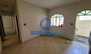 Imagem 4: Casa com 4 dormitórios à venda, GRÃ-DUQUESA, GOVERNADOR VALADARES - MG