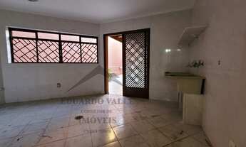 Imagem 7: Sobrado para aluguel possui 350 metros quadrados com 4 quartos em Vila São Geraldo - São P