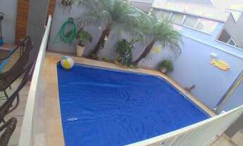 Imagem: Casa de condomínio térrea para venda tem