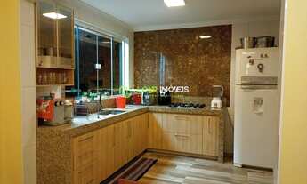 Imagem 4: A Loop Imóveis vende excelente casa localizado na AR 08 de Sobradinho II