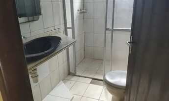 Imagem 2: Casa para venda possui 100 metros quadrados com 2 quartos em Centro - Camaçari - BA