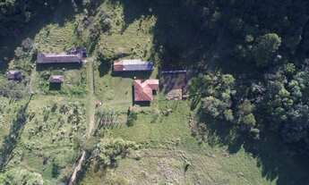 Imagem 2: Sitio para venda com 242000 metros quadrados com 4 quartos