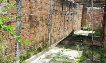 Imagem 3: Casa para venda tem 120 metros quadrados com 2 quartos