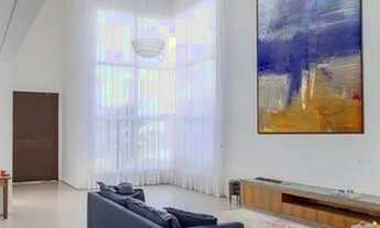 Imagem 2: Casa de condomínio para venda tem 420 metros quadrados com 5 quartos, 650 m2 de Terreno, C