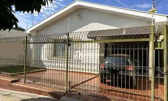 Imagem 2: Casa com 3 dormitórios à venda, 182 m² por R$ 430.000,00 - Mercês - Uberaba/MG