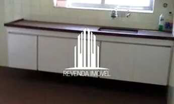 Imagem 5: Casa Assobradada na Saúde 140m² com 3 dormitórios 2 banheiros